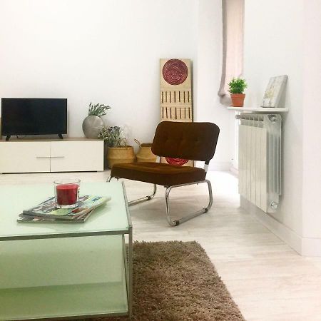 Apartamento Avenida De Portugal Logroño Esterno foto