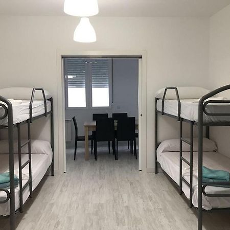 Apartamento Avenida De Portugal Logroño Esterno foto