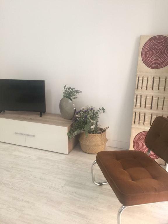 Apartamento Avenida De Portugal Logroño Esterno foto