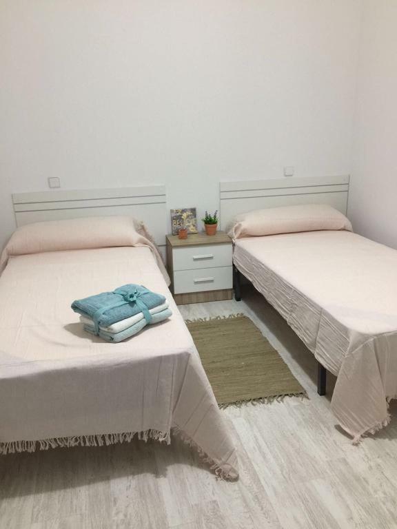 Apartamento Avenida De Portugal Logroño Esterno foto