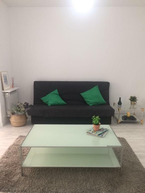 Apartamento Avenida De Portugal Logroño Esterno foto
